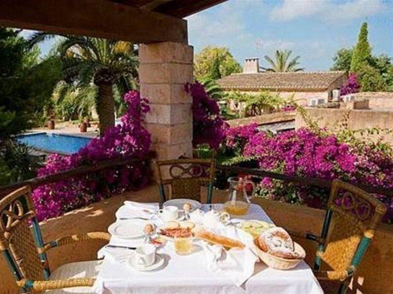 Hotel Sa Pletassa 3*